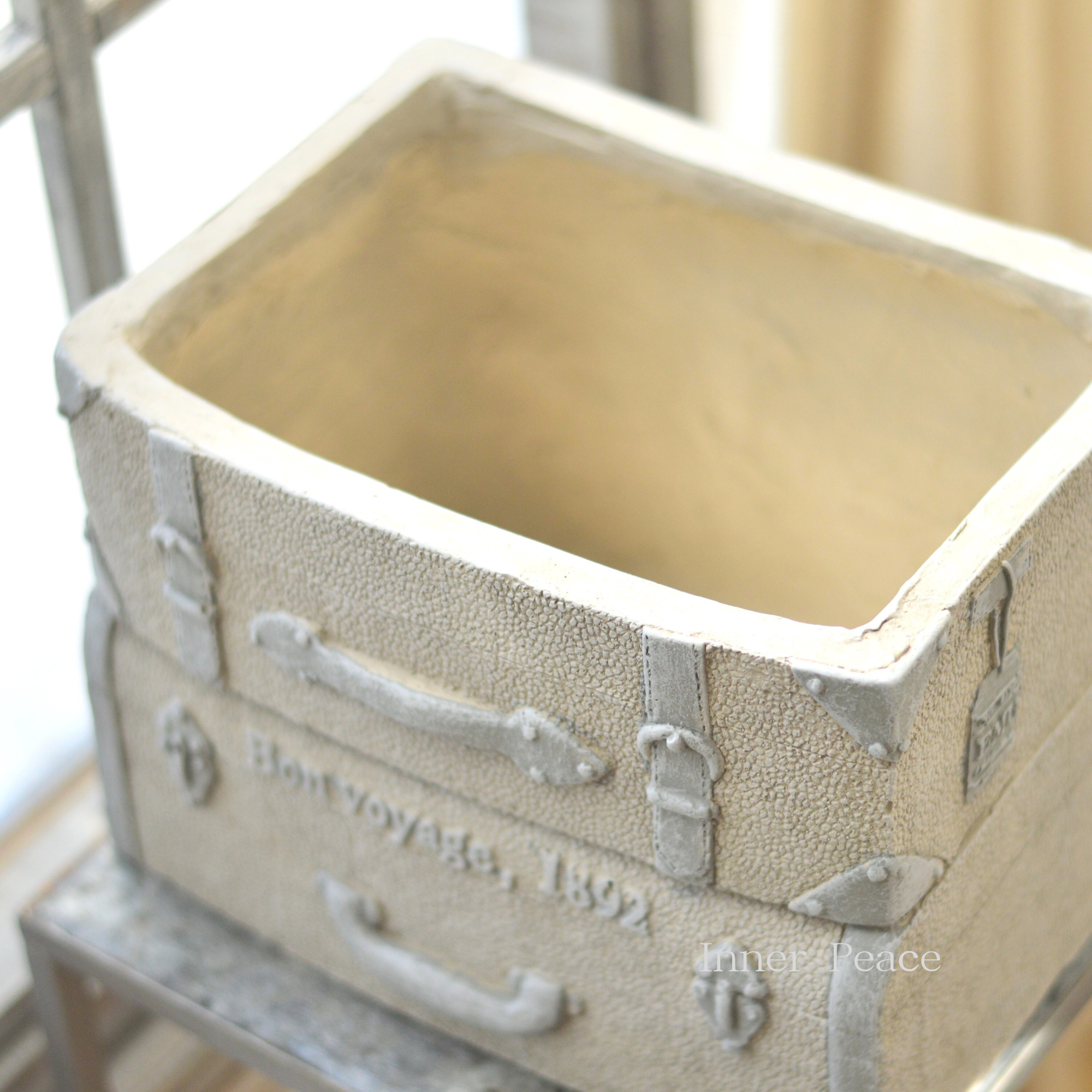 【CARNAC】ヴィンテージレザードゥトランク (GFB432WH)