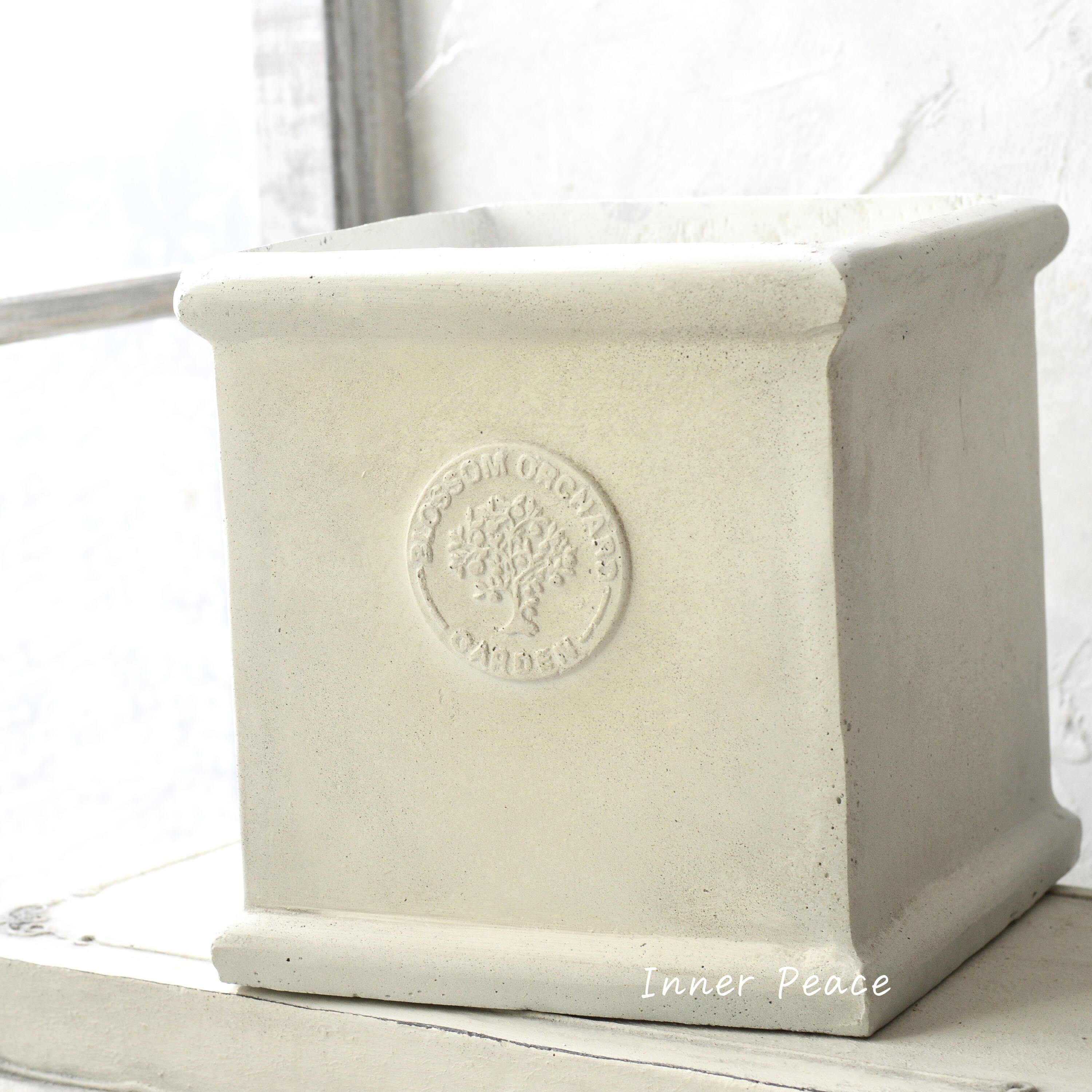 【友膳】 ブロッサムスクエア 『S・ホワイト』 (GF5111)