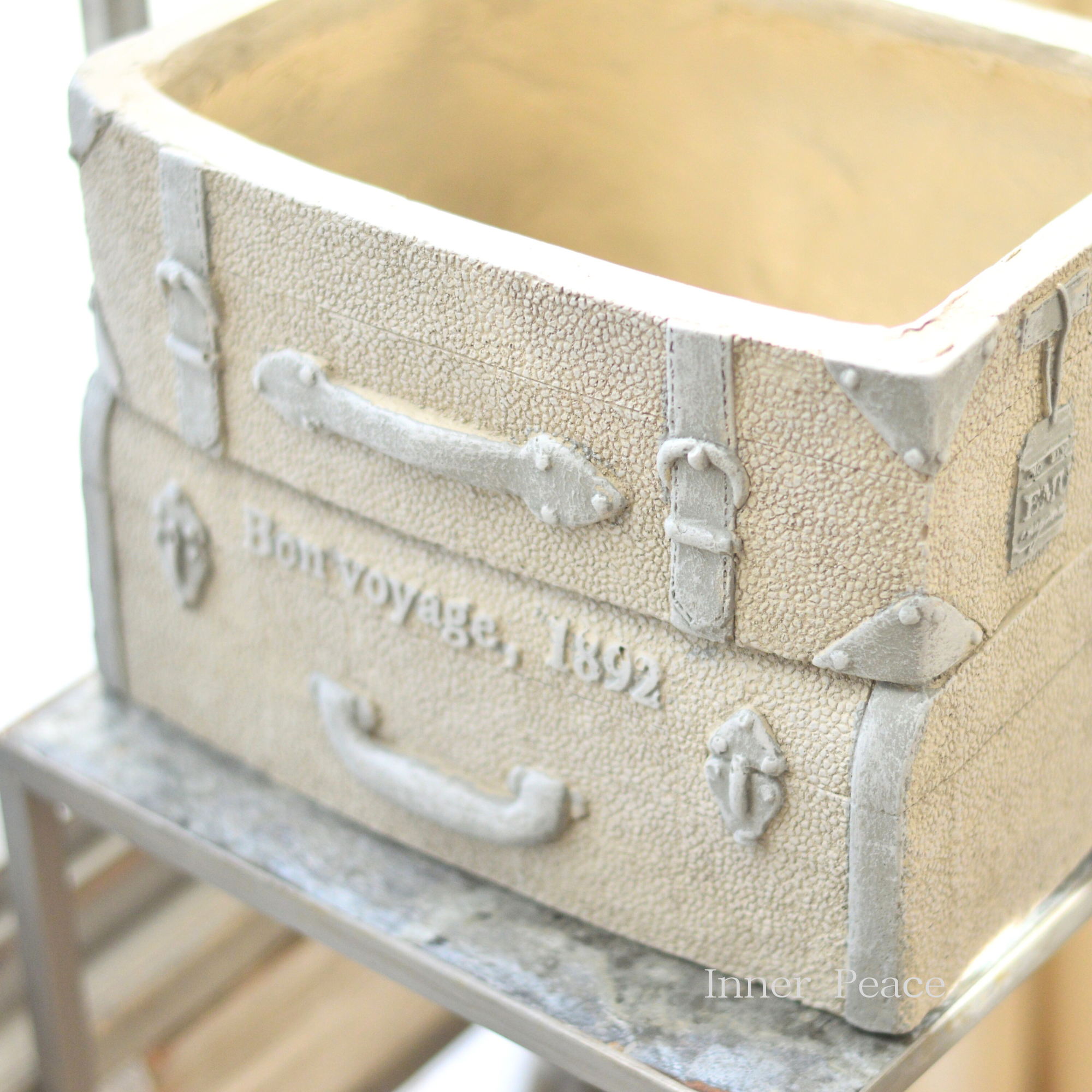 【CARNAC】ヴィンテージレザードゥトランク (GFB432WH)