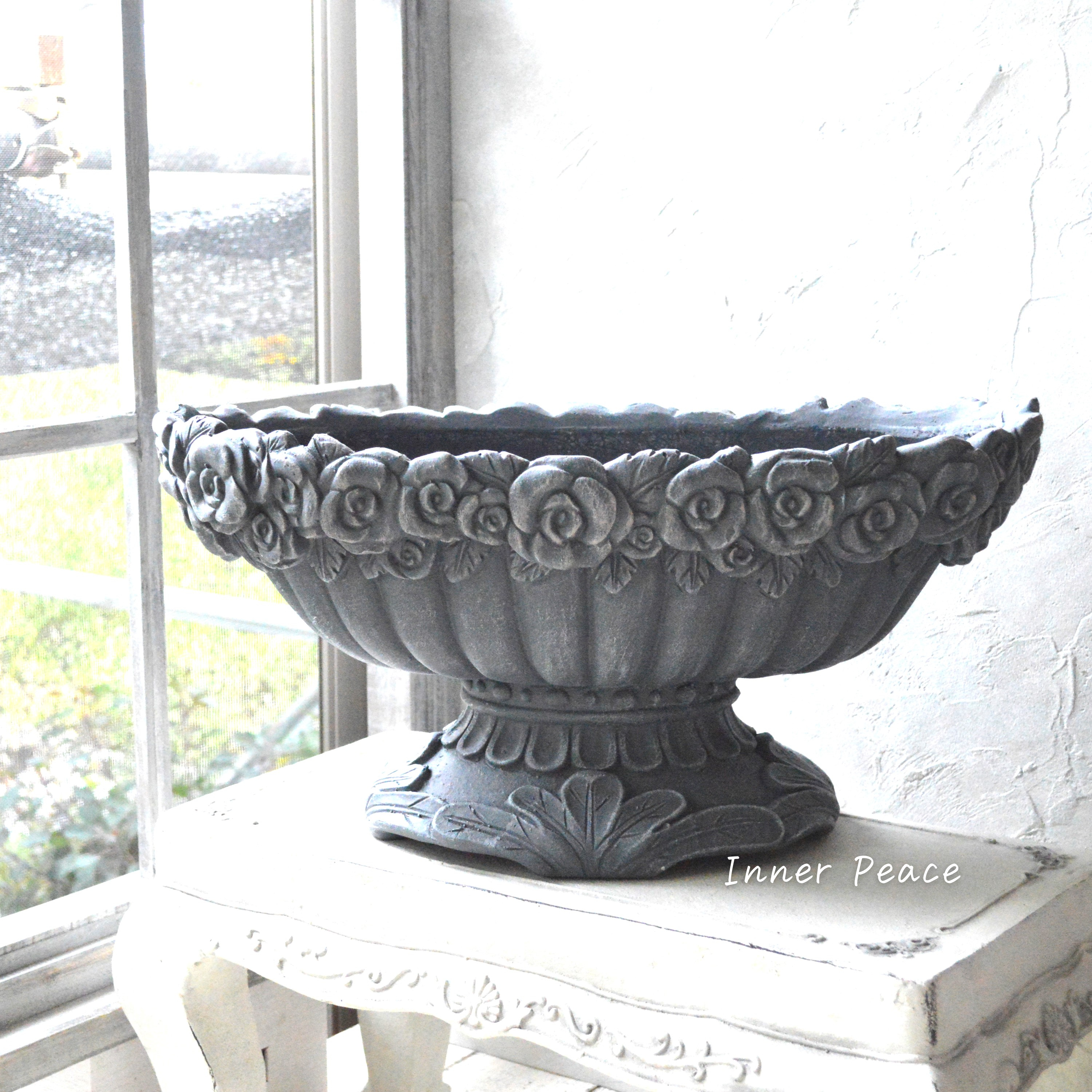 【CARNAC】フラワーモチーフワイドカップ L-ブラック (GFB337BK)