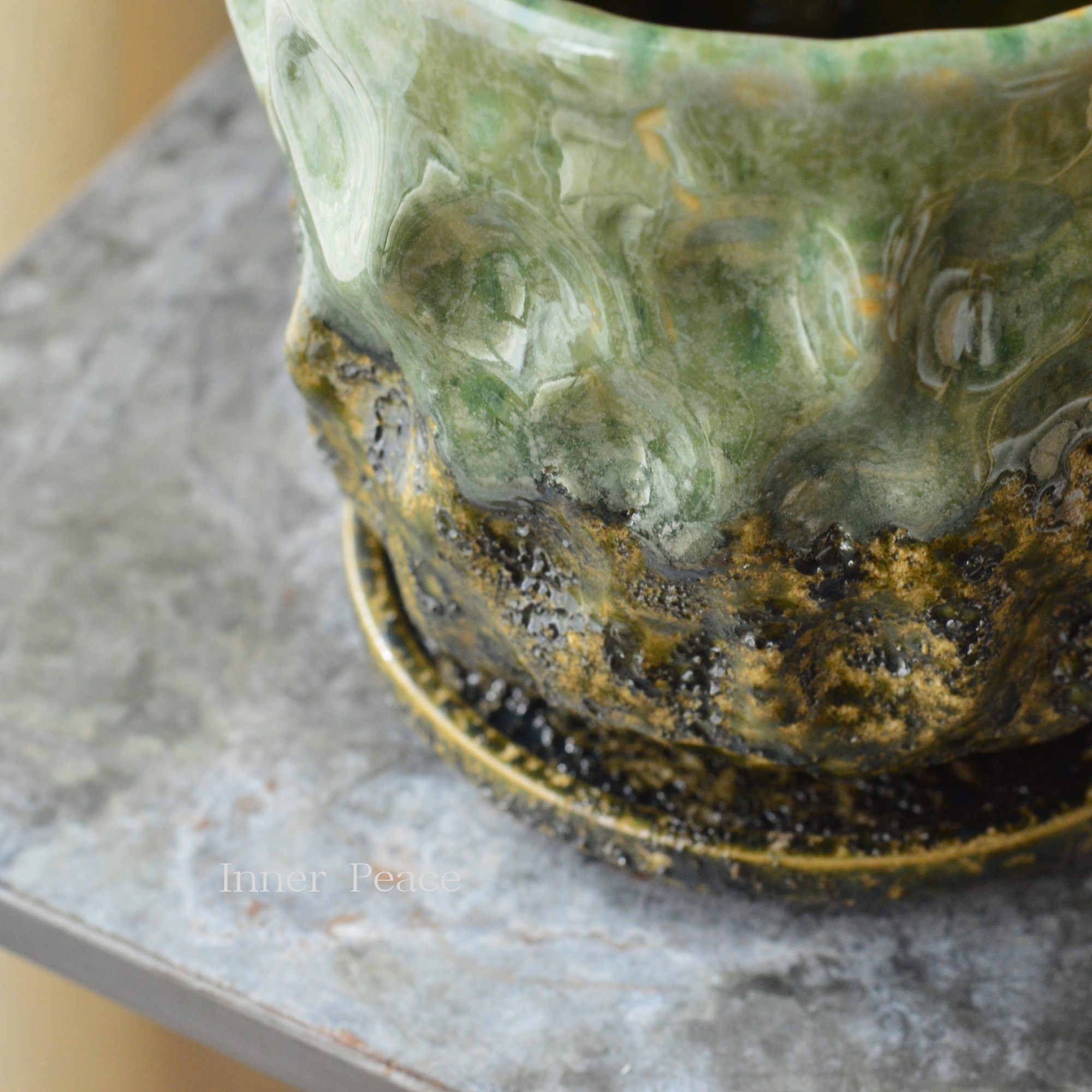 【友膳】 エマールレリーフポット 『M・グリーン』 (T826)