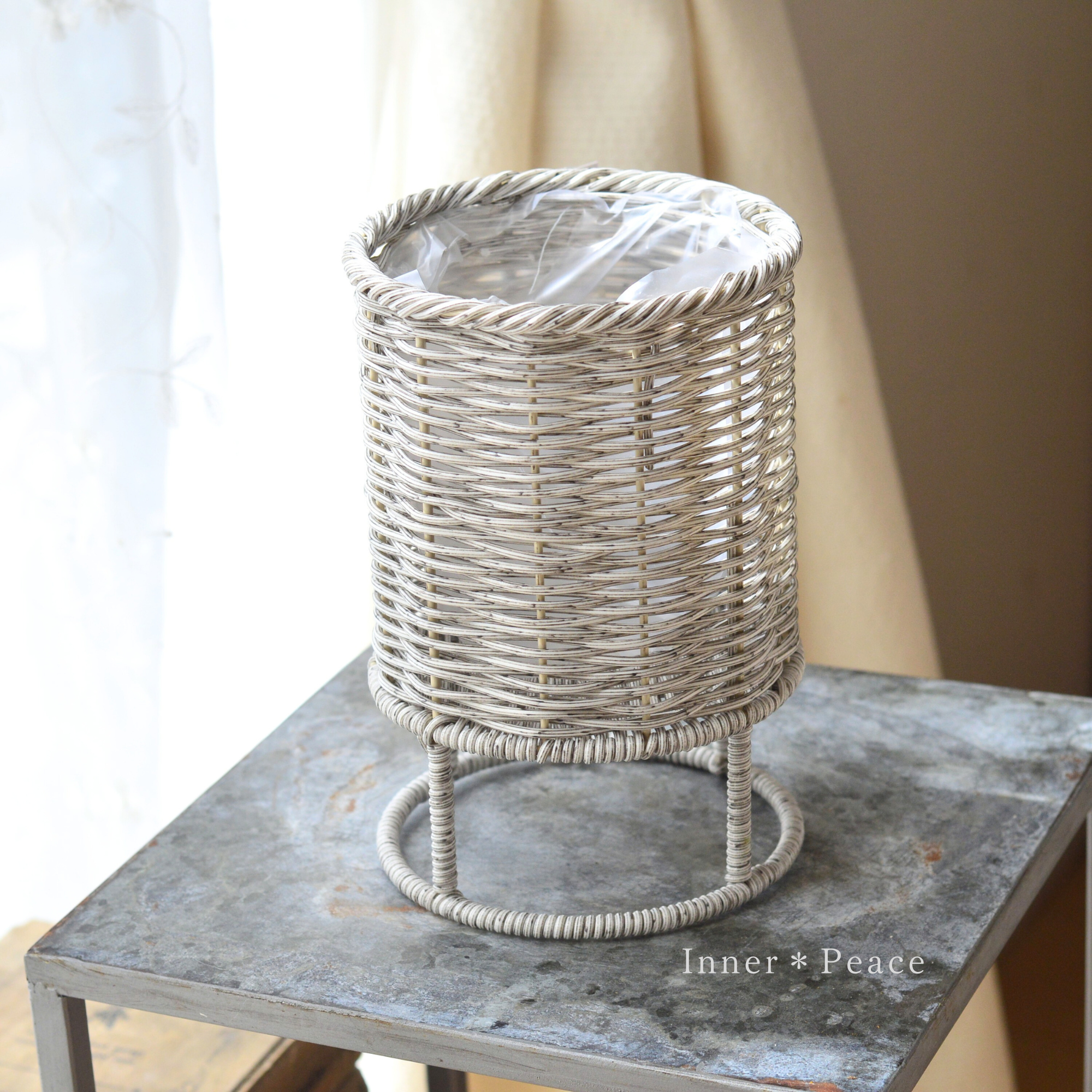 【友膳】 ガンセトスタンドポット 『S・ホワイト』 (KM801)