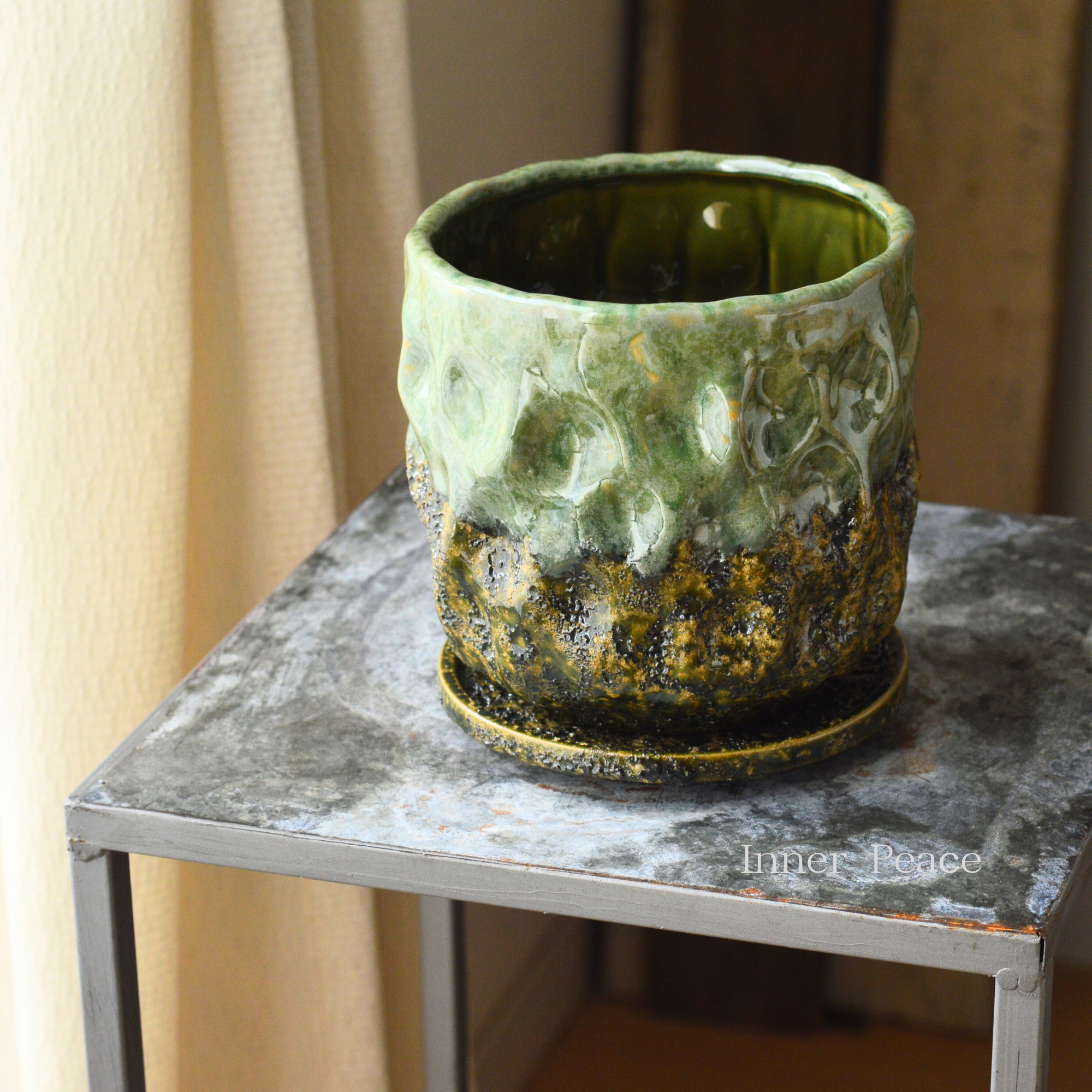 【友膳】 エマールレリーフポット 『M・グリーン』 (T826)