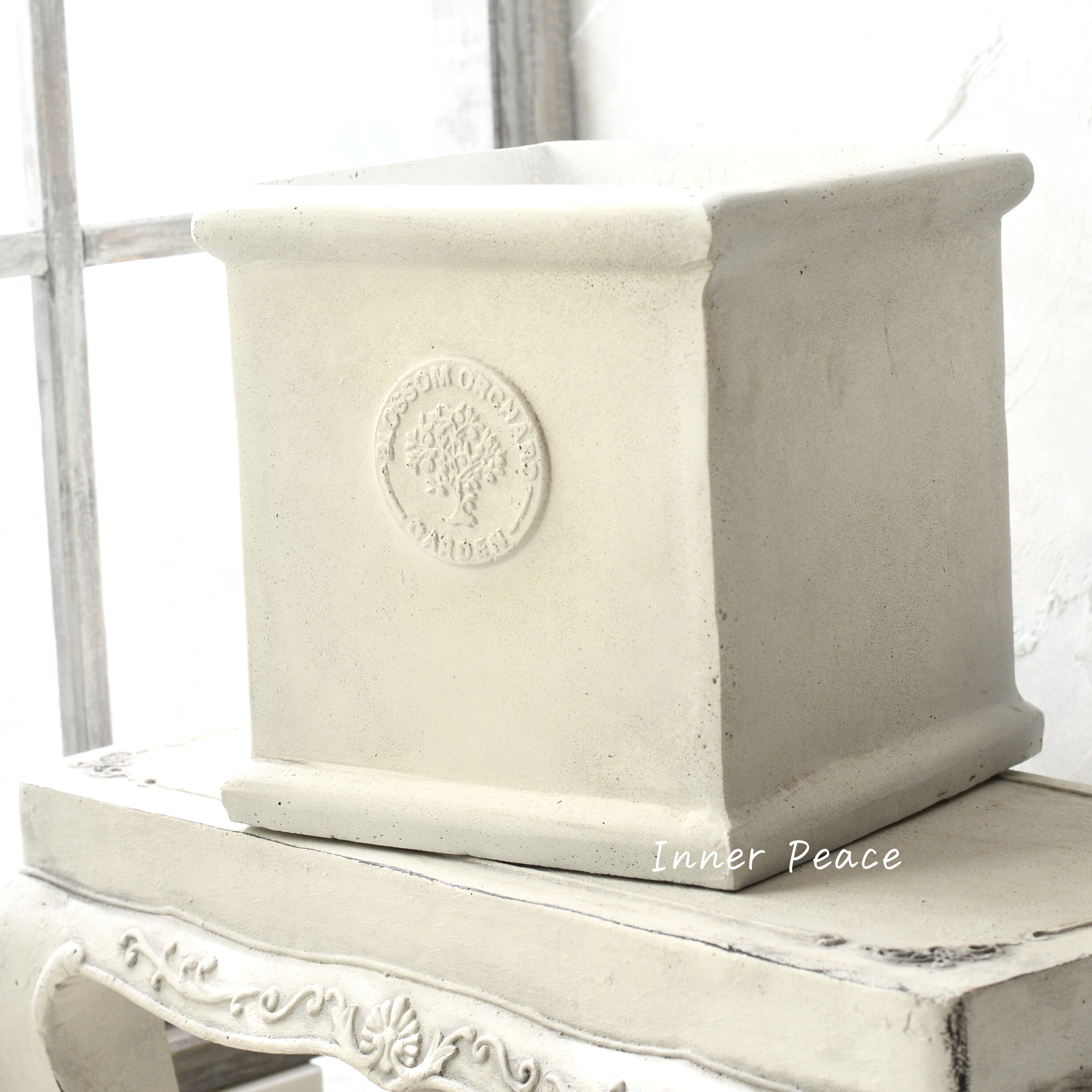 【友膳】 ブロッサムスクエア 『S・ホワイト』 (GF5111)