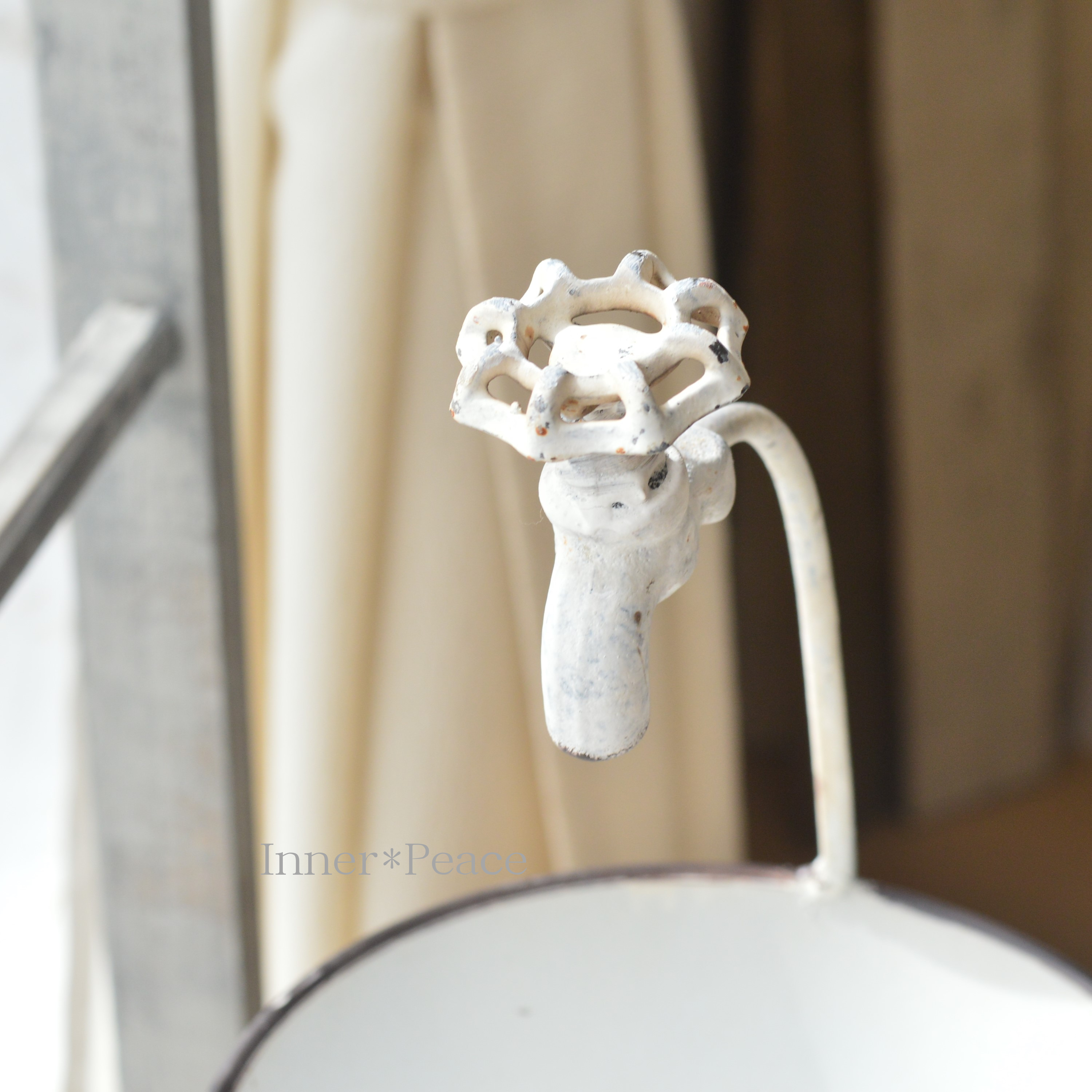 【友膳】 プランツラウンド 『S・ホワイト』 (UN2065)