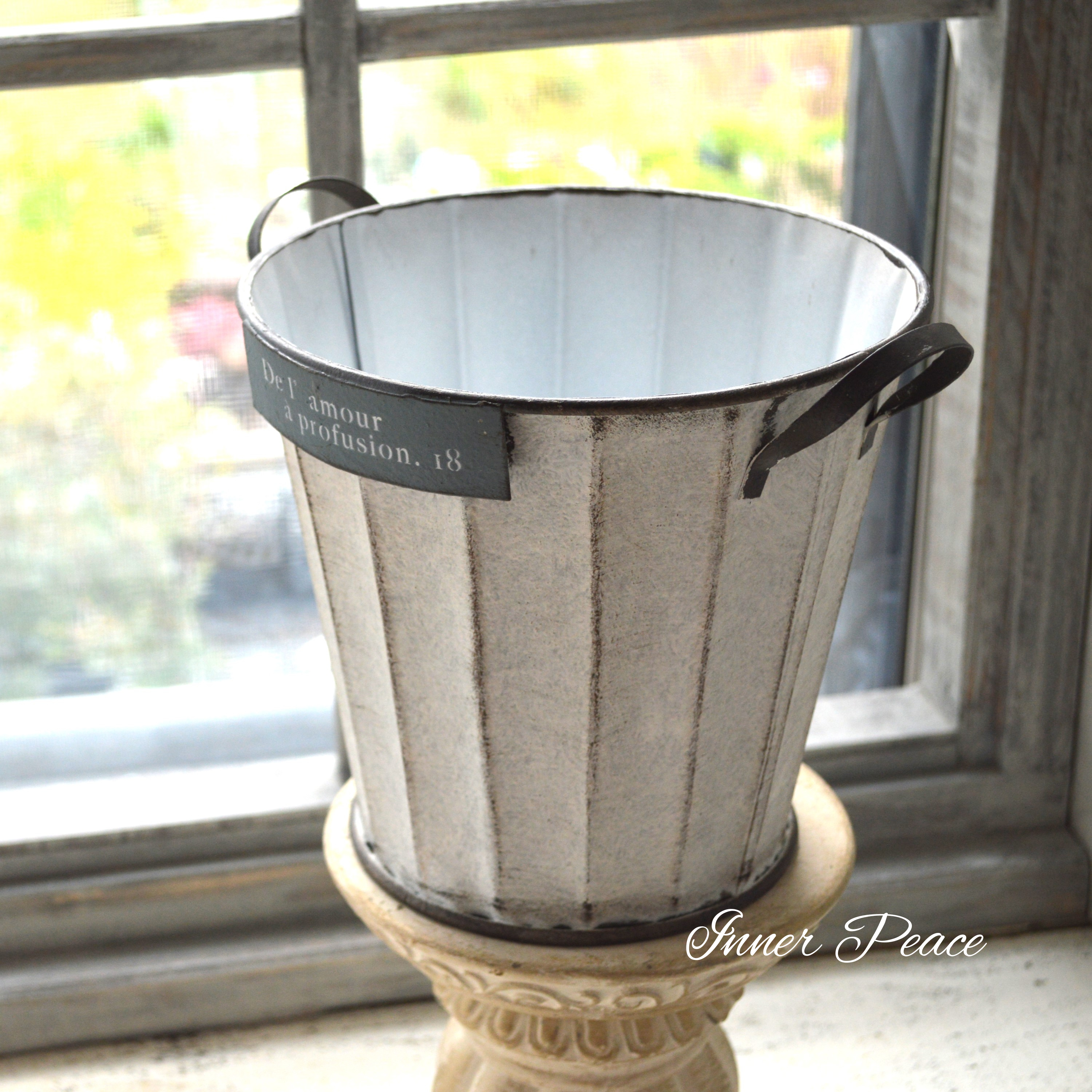 【友膳】 ドゥラモーバケットSW ホワイト