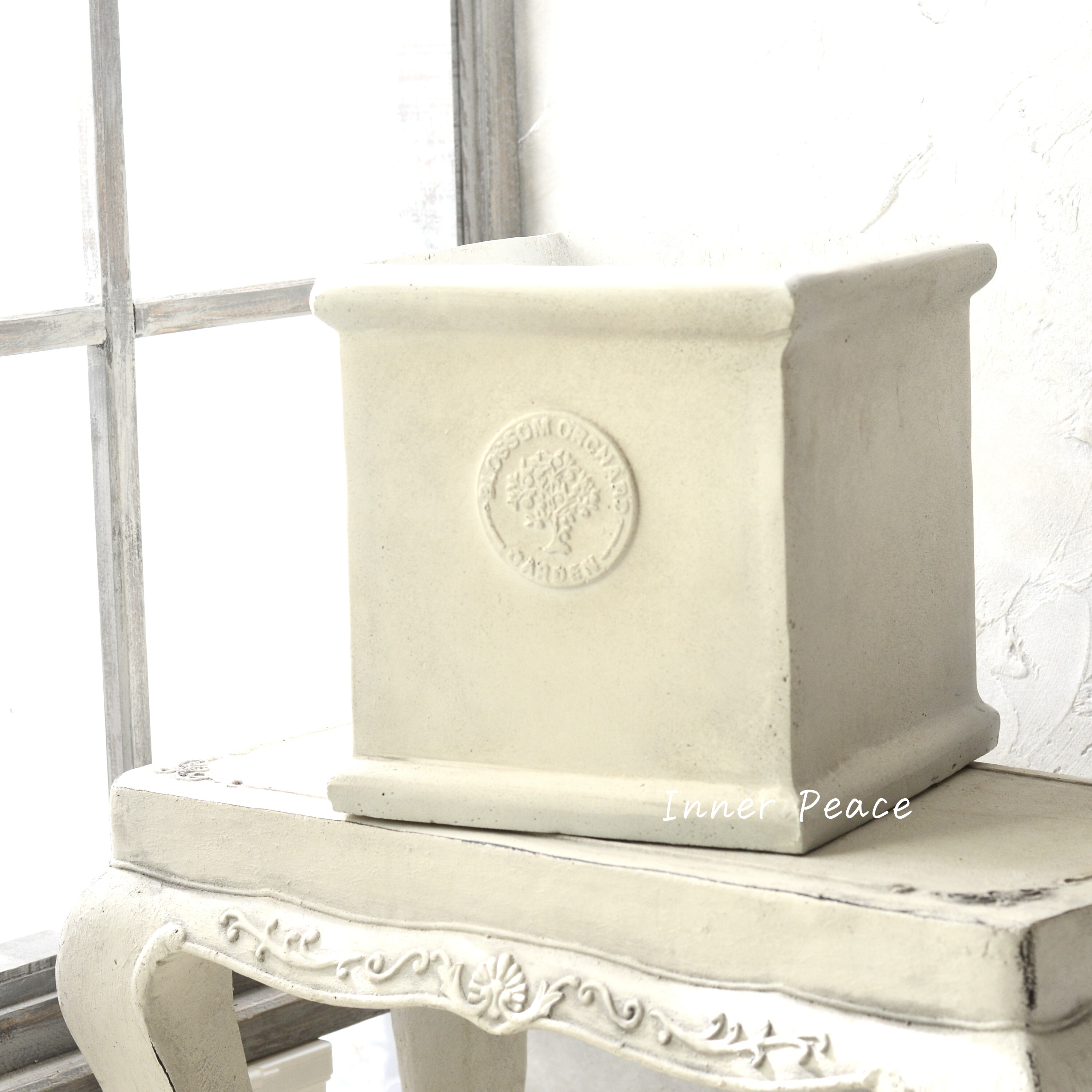 【友膳】 ブロッサムスクエア 『S・ホワイト』 (GF5111)