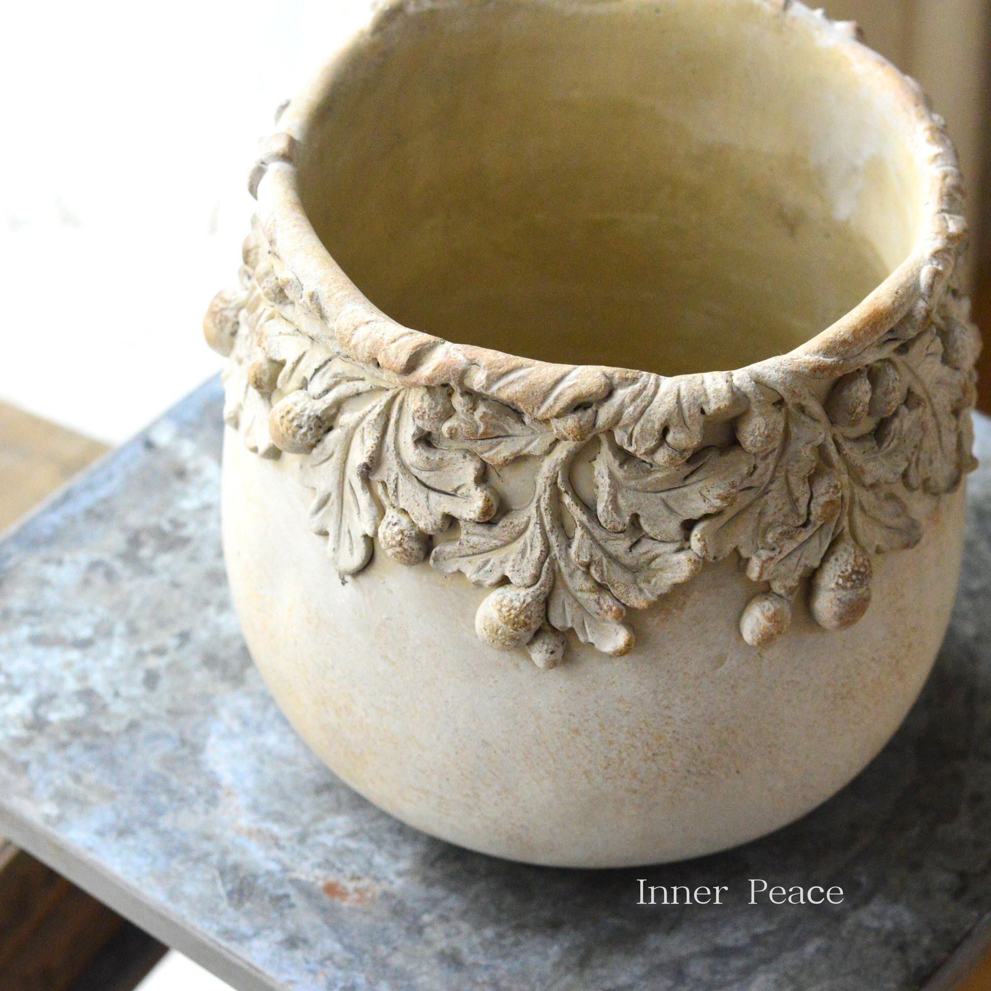 【CARNAC】 シャンタルナッツ　ベーシック　『アイボリー・Ｌサイズ』　　(LC071)