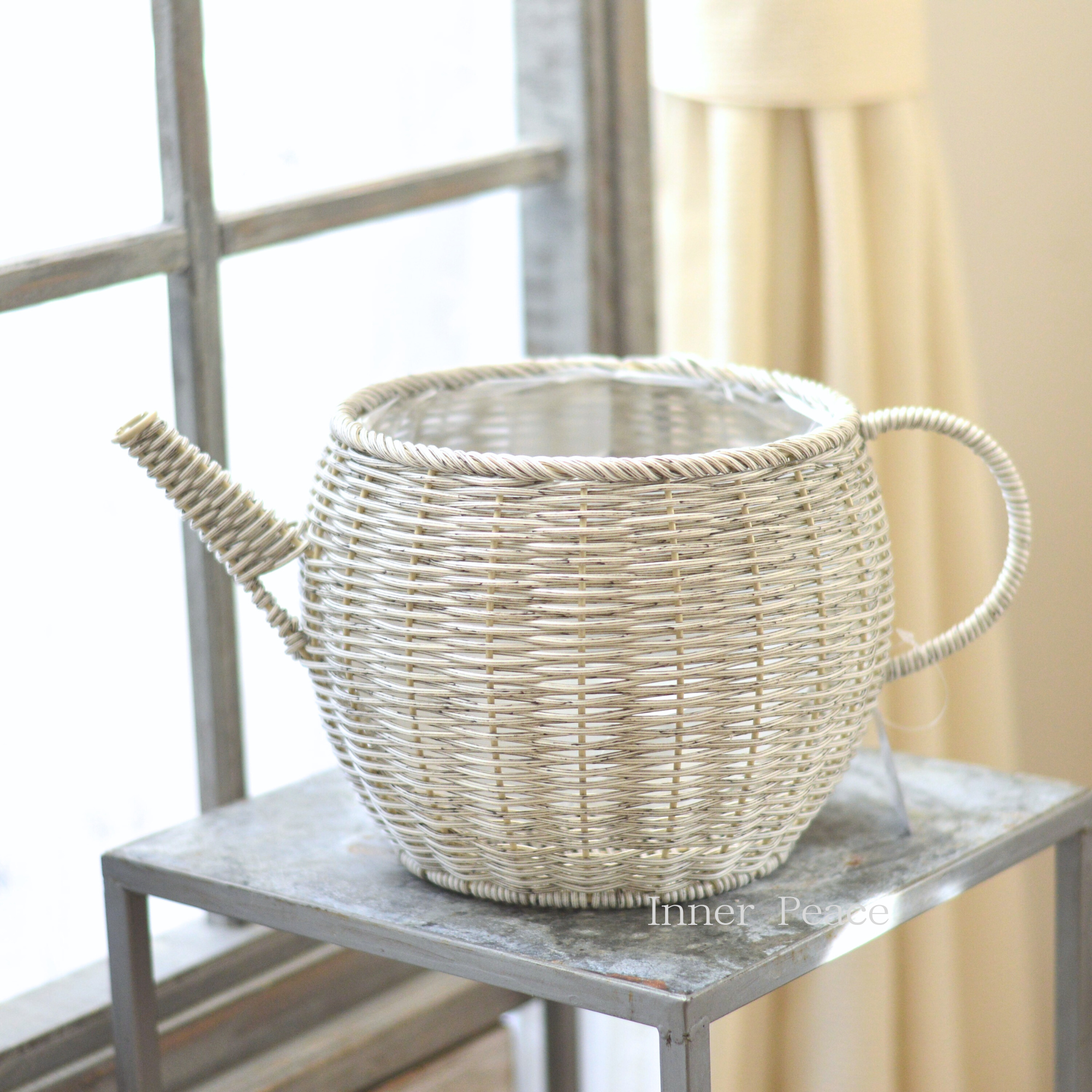 【友膳】 ガンセトポット　『M・ホワイト』　  (KM705)