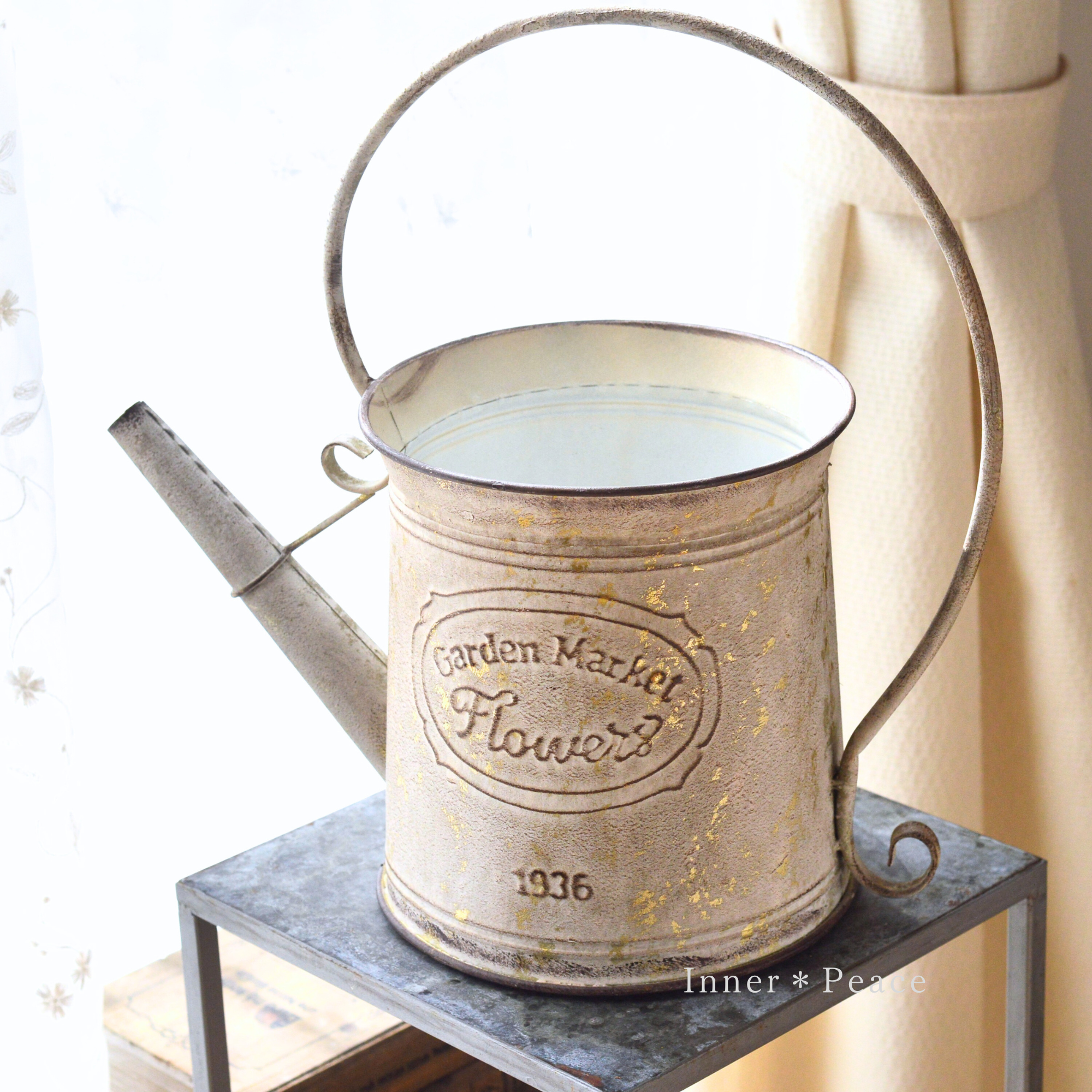 【友膳】 オルシャビージョーロ　『ホワイト』　　(UN2390)